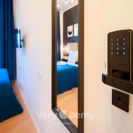 Very Berry - Glogowska 35A - Mtp Apartments - Self Check In 24H Познан Екстериор снимка