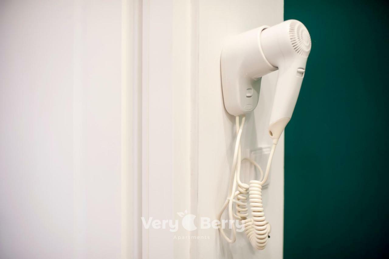 Very Berry - Glogowska 35A - Mtp Apartments - Self Check In 24H Познан Екстериор снимка