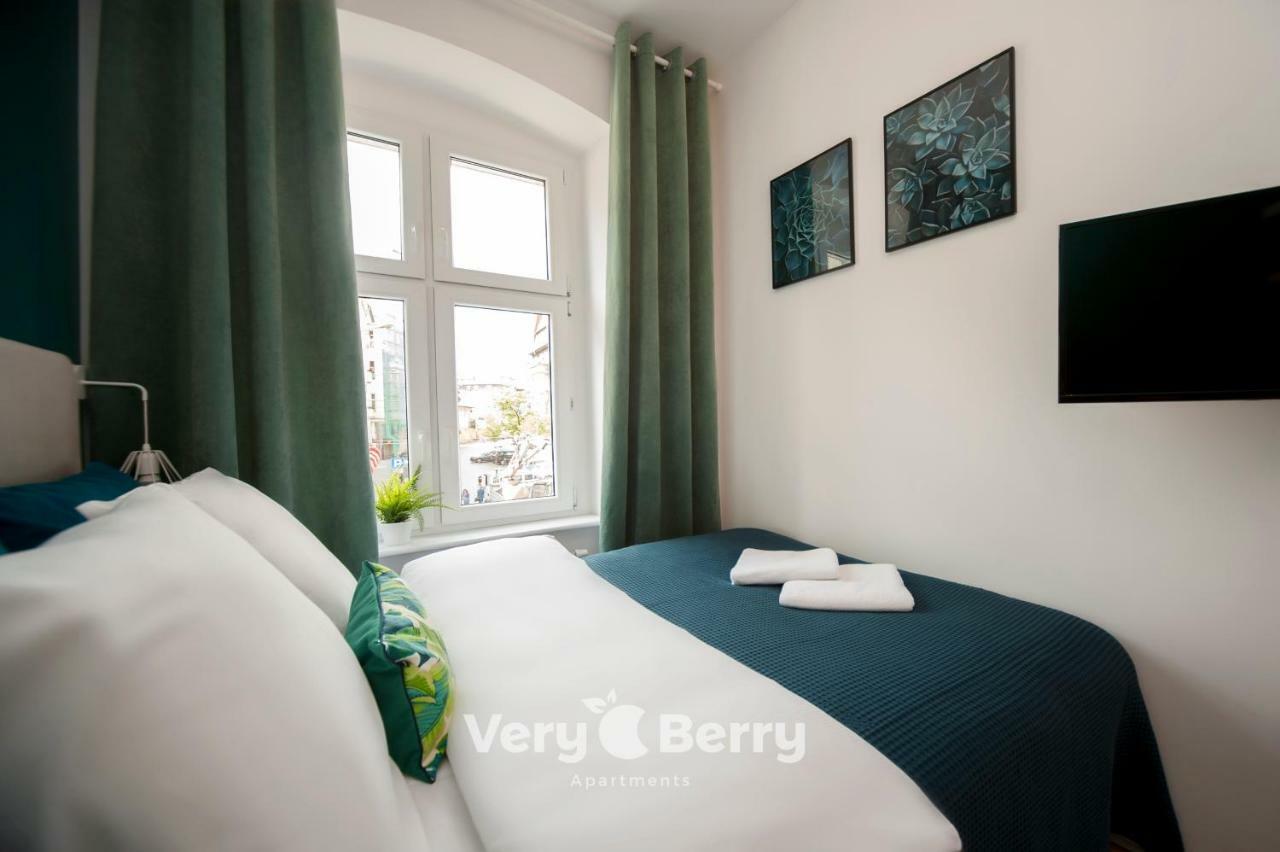 Very Berry - Glogowska 35A - Mtp Apartments - Self Check In 24H Познан Екстериор снимка