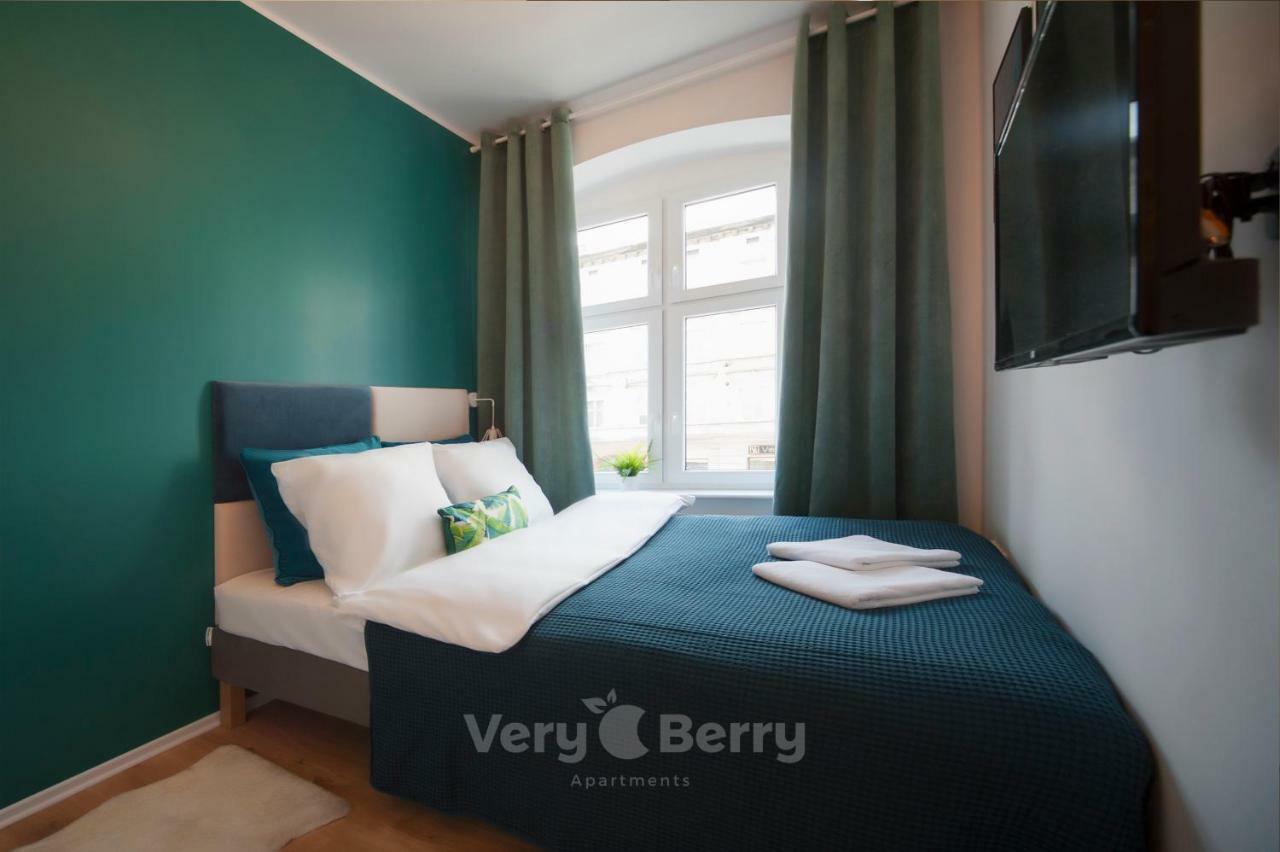 Very Berry - Glogowska 35A - Mtp Apartments - Self Check In 24H Познан Екстериор снимка