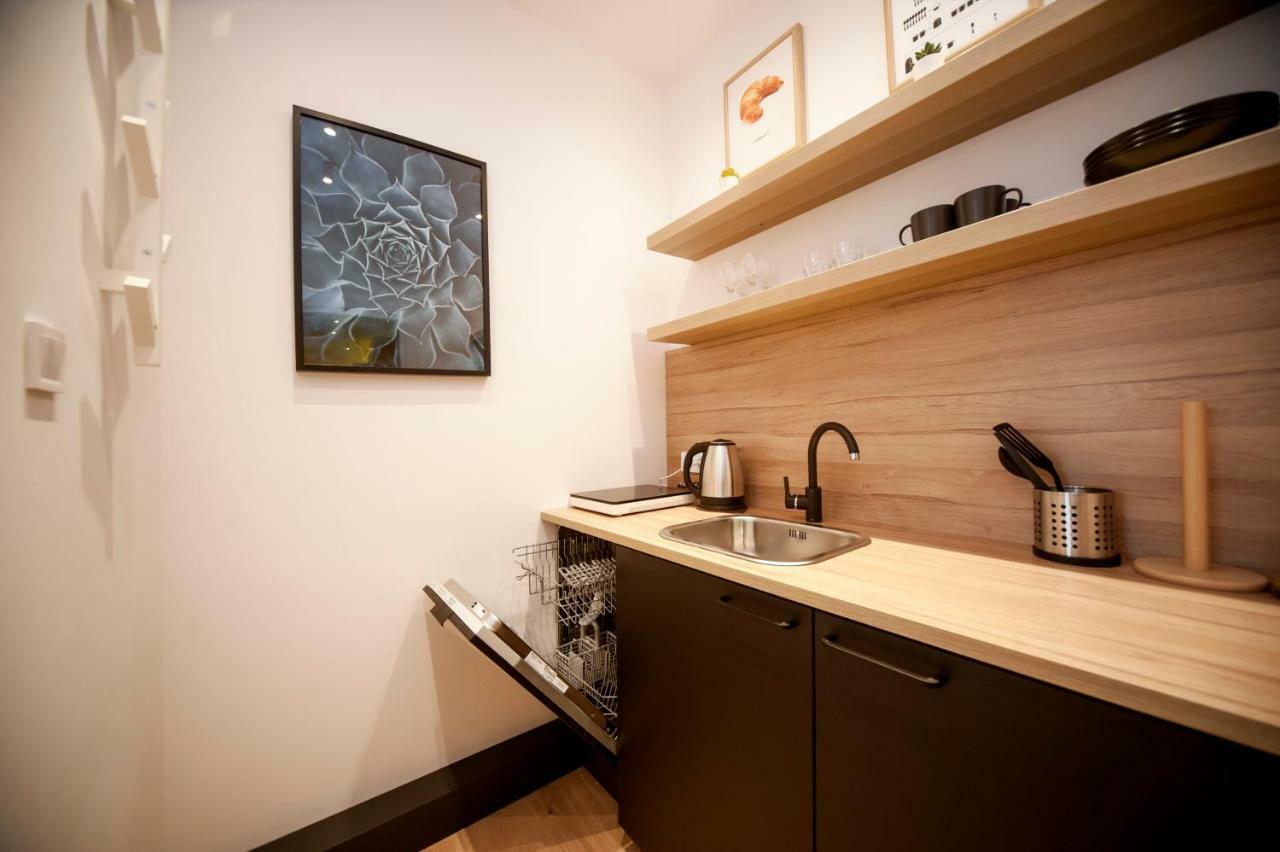 Very Berry - Glogowska 35A - Mtp Apartments - Self Check In 24H Познан Екстериор снимка