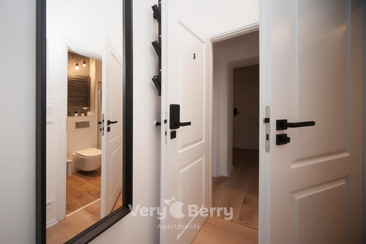Very Berry - Glogowska 35A - Mtp Apartments - Self Check In 24H Познан Екстериор снимка