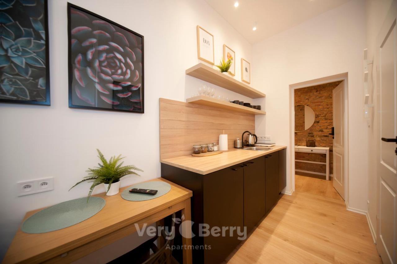 Very Berry - Glogowska 35A - Mtp Apartments - Self Check In 24H Познан Екстериор снимка