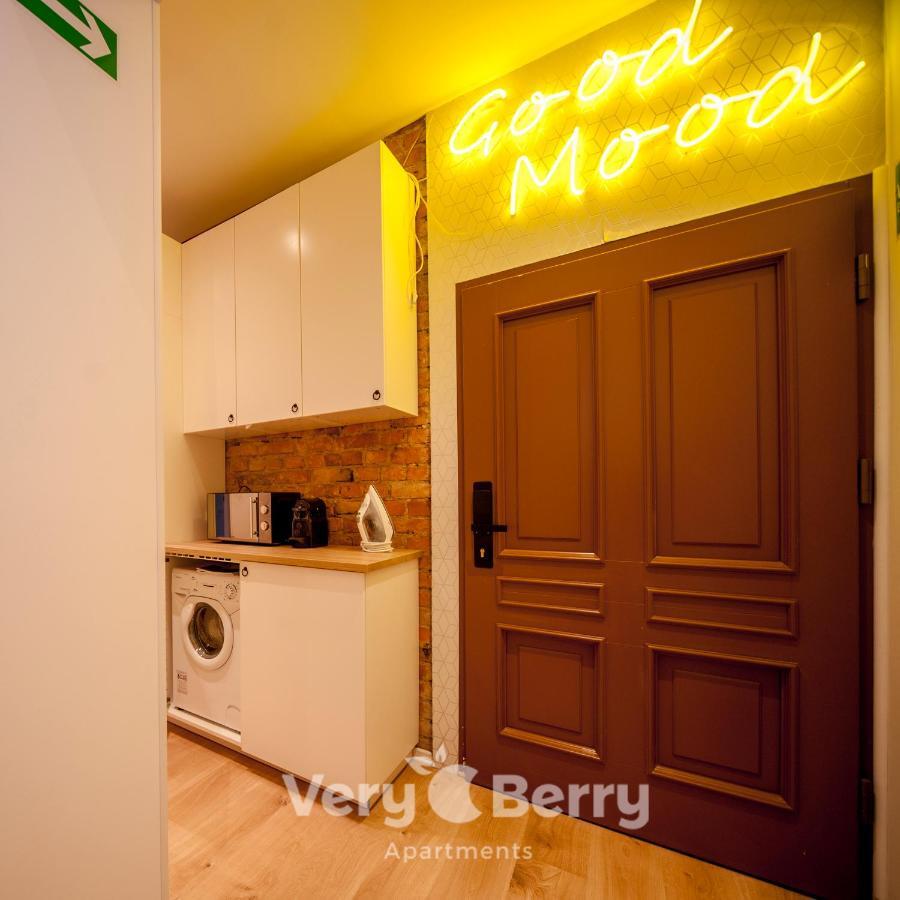 Very Berry - Glogowska 35A - Mtp Apartments - Self Check In 24H Познан Екстериор снимка